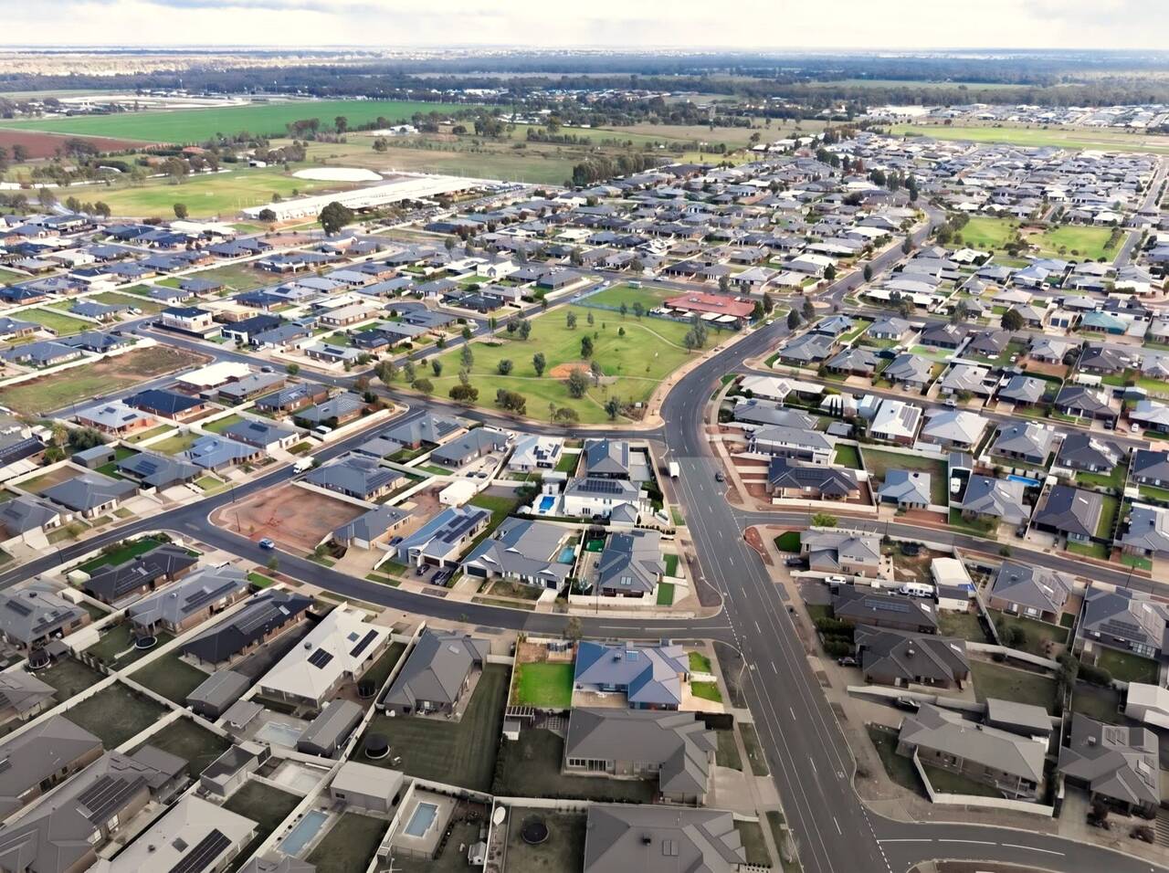 Kialla streets from the air
