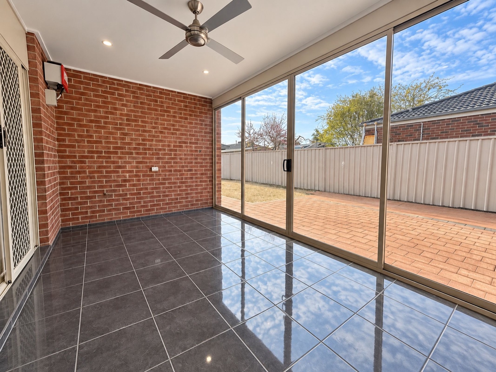 10 Yellowgum Drive, Kialla, photo 15 of 15