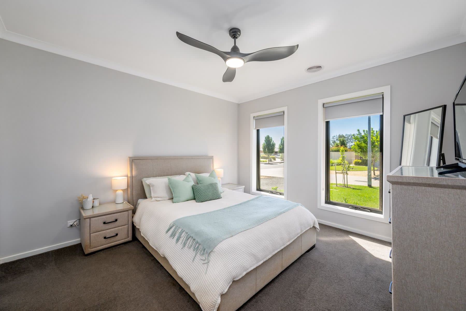 11 Bookar Place, Kialla, photo 3 of 10