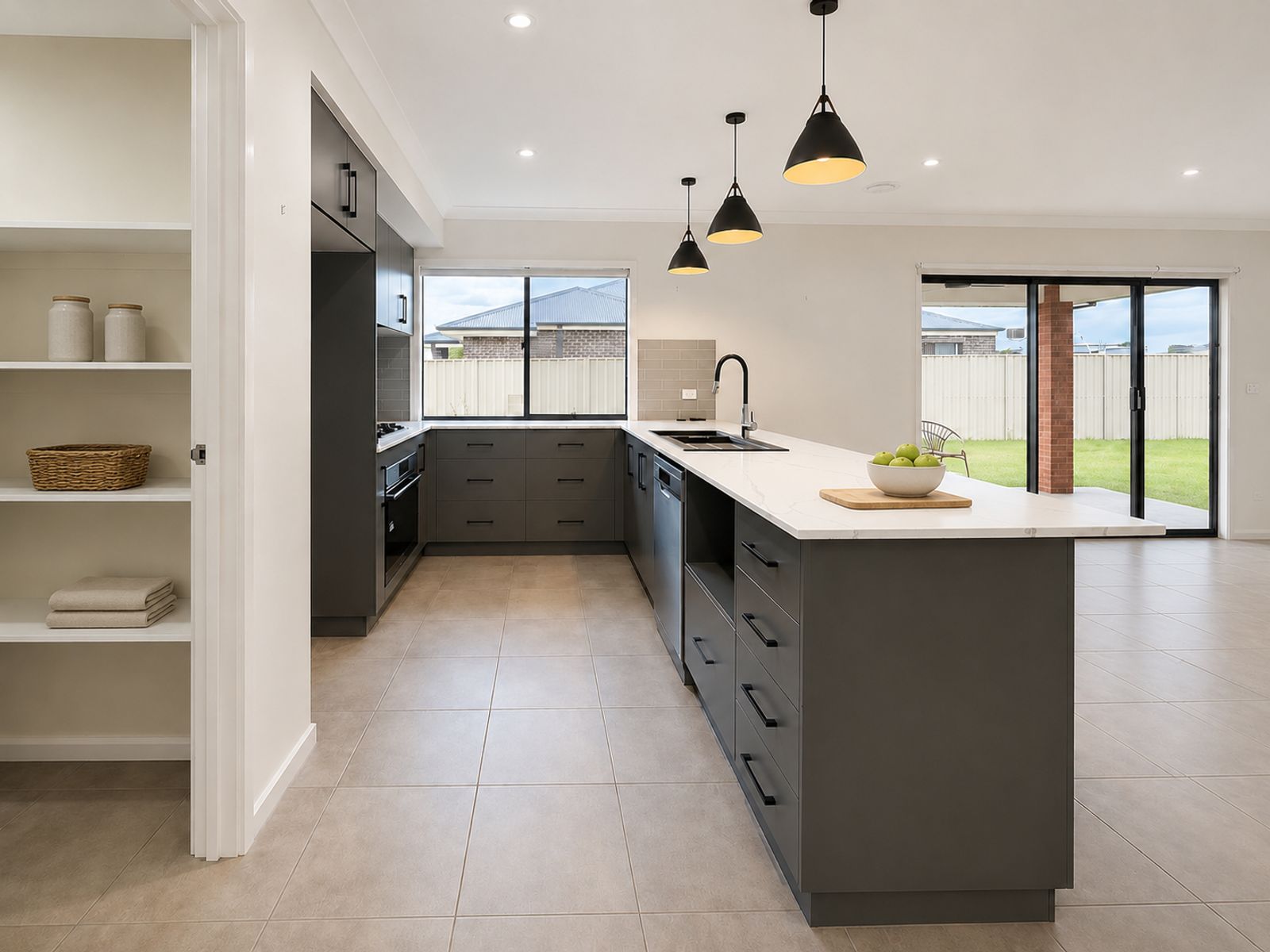 12 Feather Drive, Mooroopna, photo 3 of 10