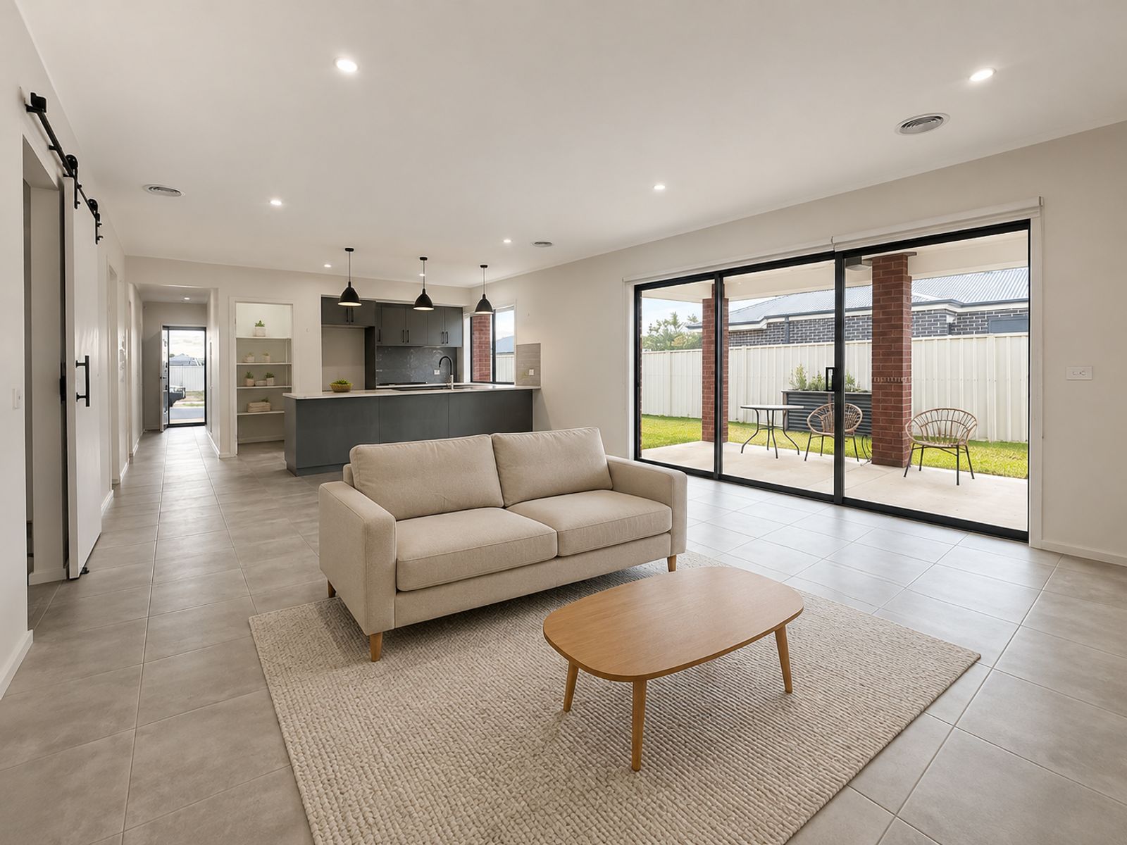 12 Feather Drive, Mooroopna, photo 5 of 10