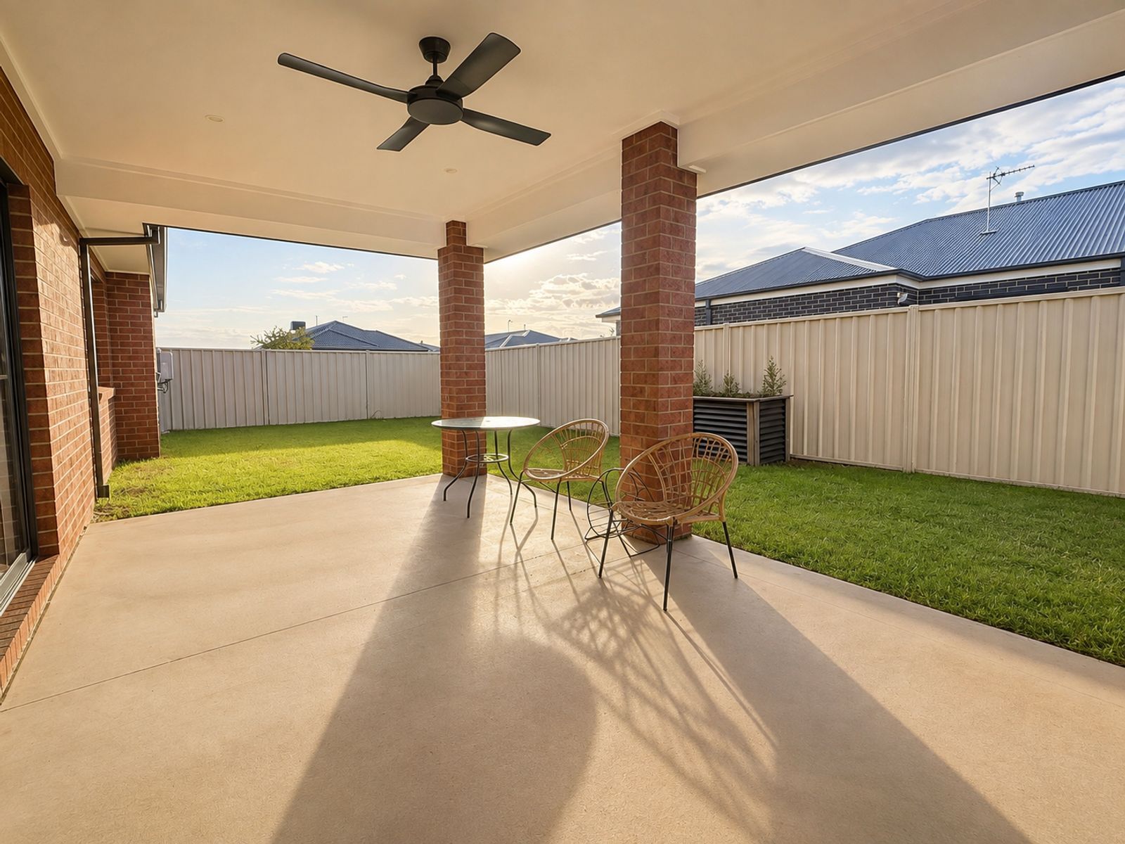 12 Feather Drive, Mooroopna, photo 8 of 10