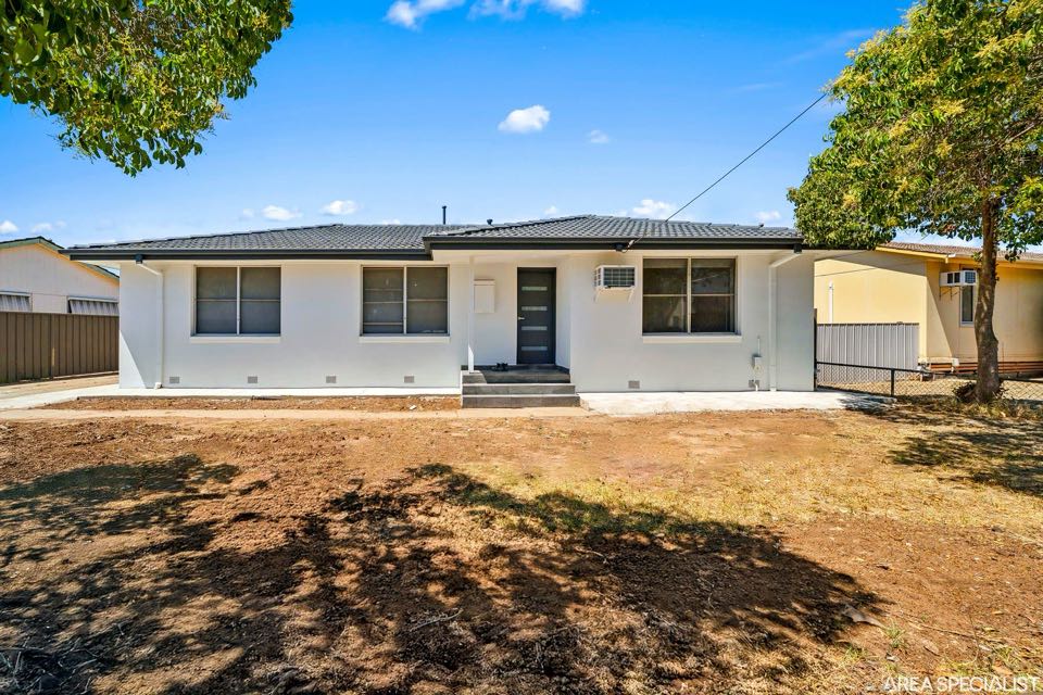 18 Maltby Road, Shepparton, photo 1 of 10