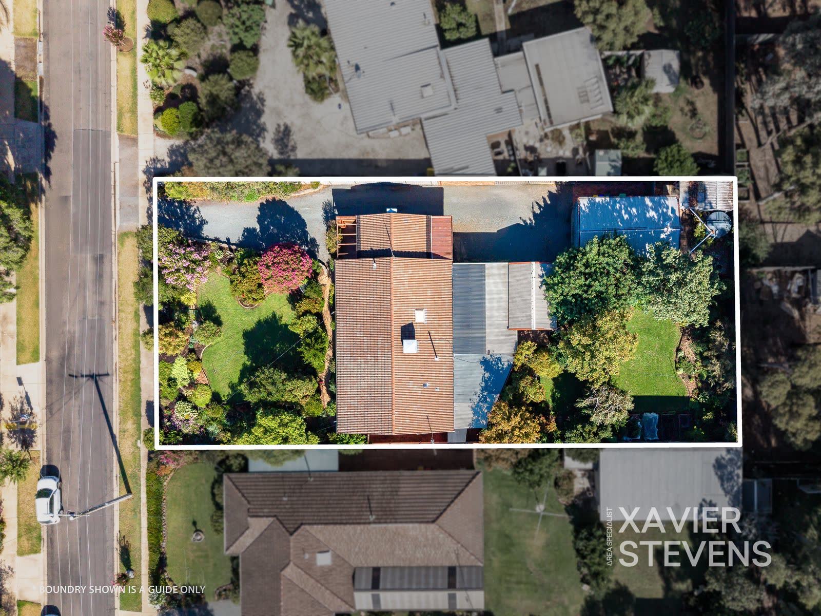 22 Furphy Avenue, Kialla, photo 5 of 10