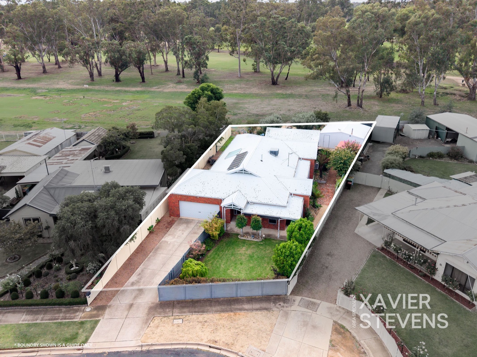 28 Mackellar Crescent, Mooroopna, photo 2 of 15