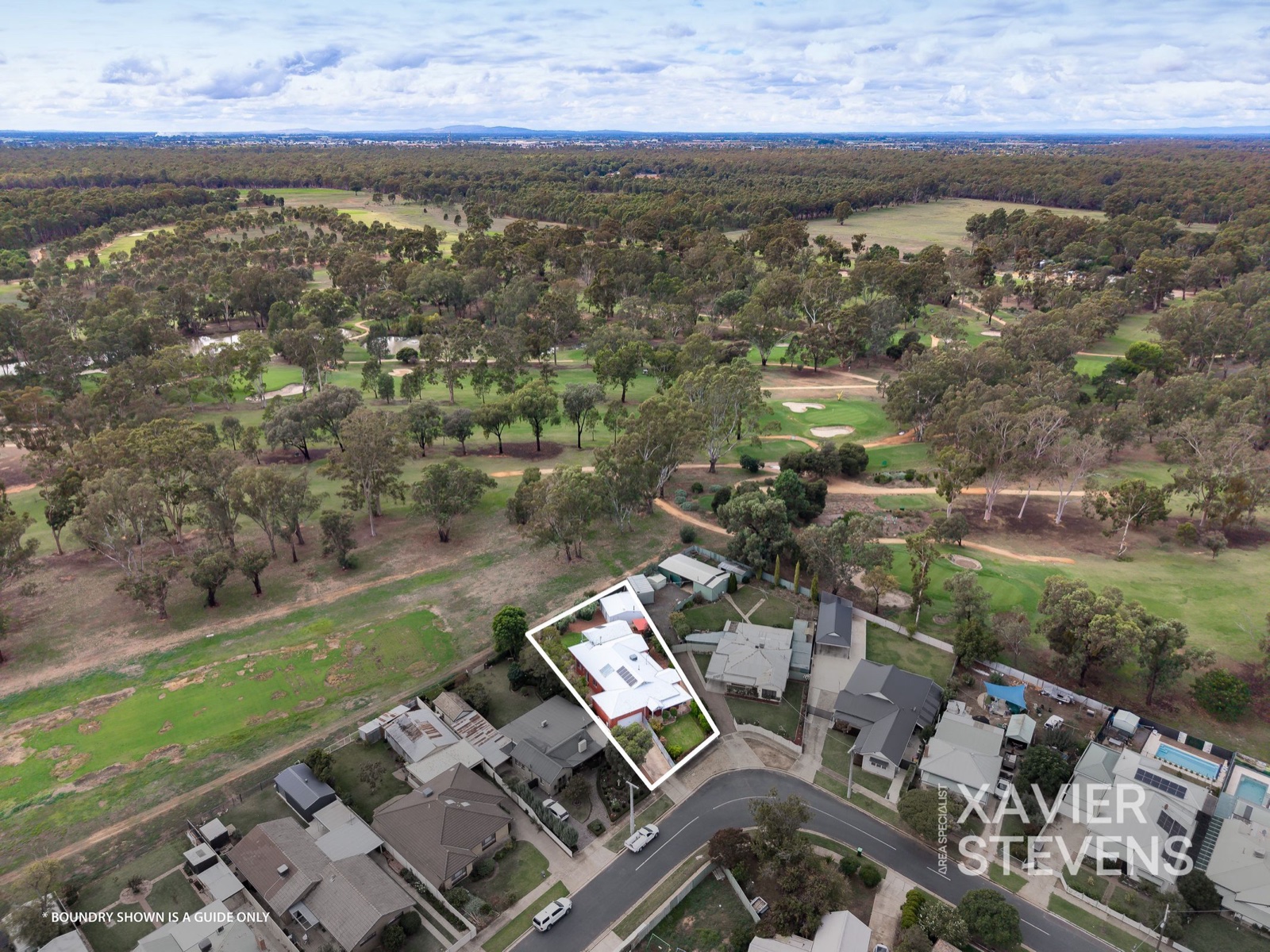 28 Mackellar Crescent, Mooroopna, photo 3 of 15