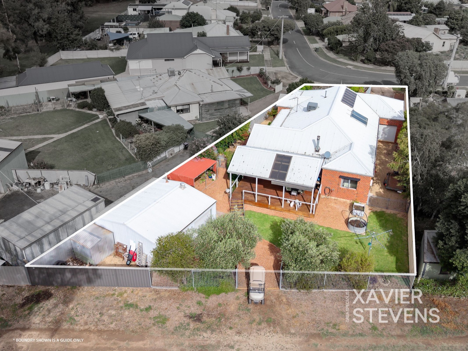 28 Mackellar Crescent, Mooroopna, photo 7 of 15