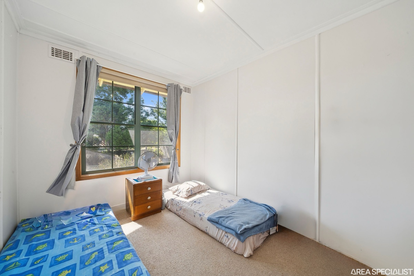 32 Halpin Crescent, Shepparton, photo 8 of 15