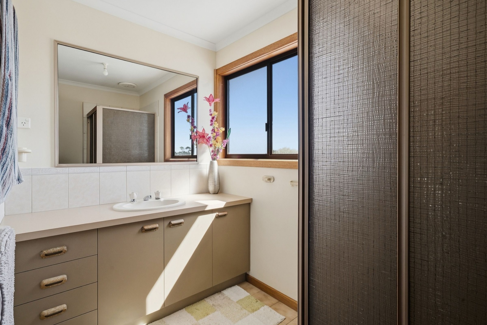 4 Brook Court, Mooroopna, photo 5 of 15