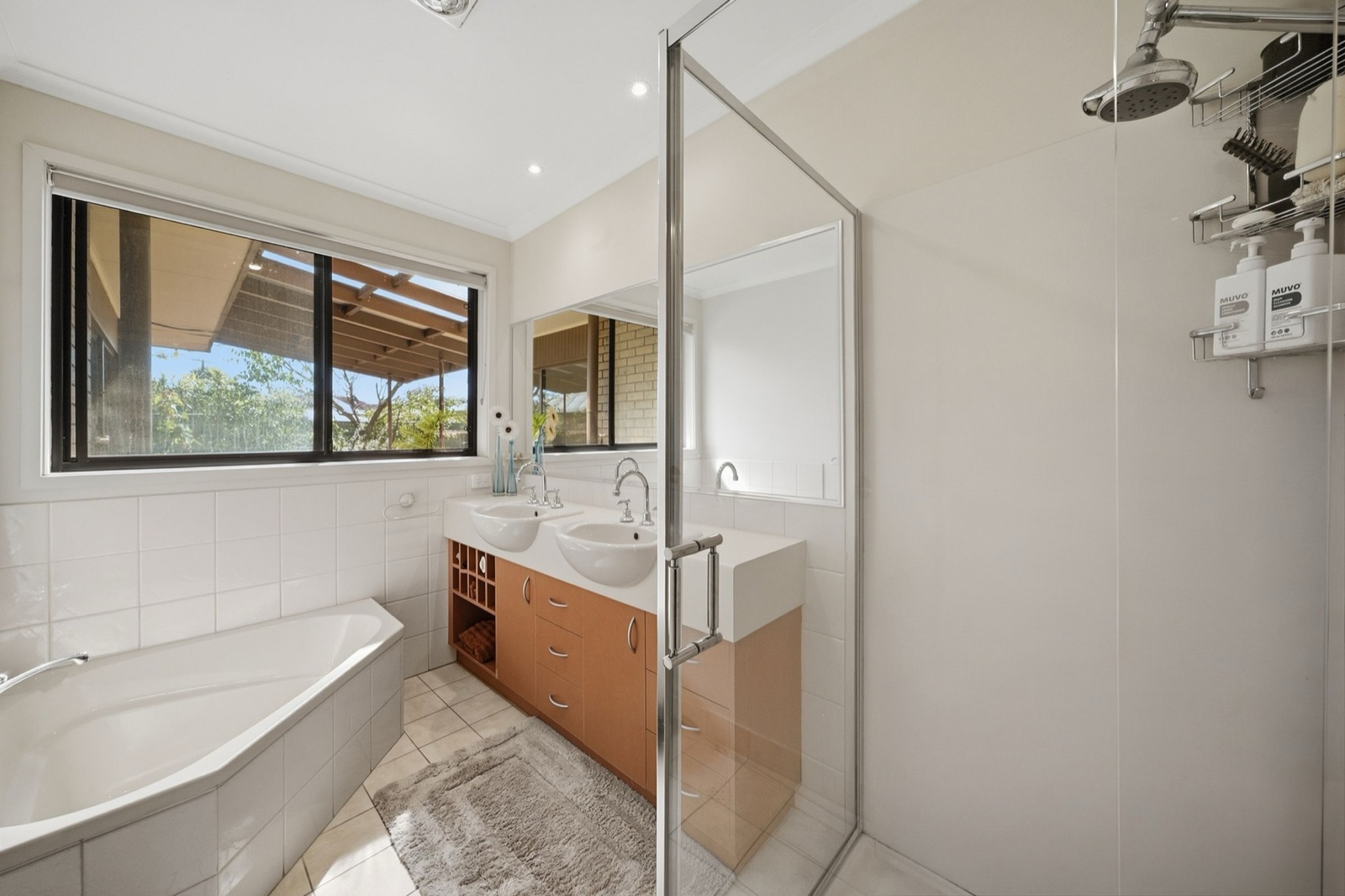 4 Brook Court, Mooroopna, photo 9 of 15