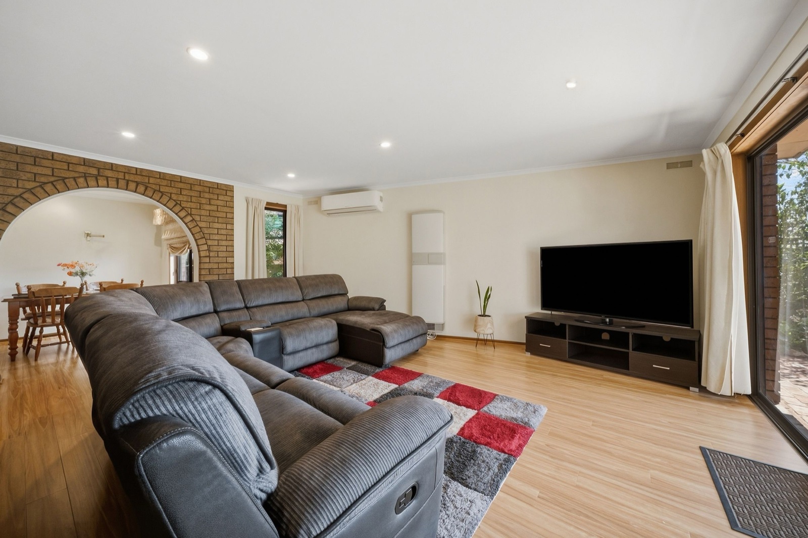 4 Brook Court, Mooroopna, photo 11 of 15