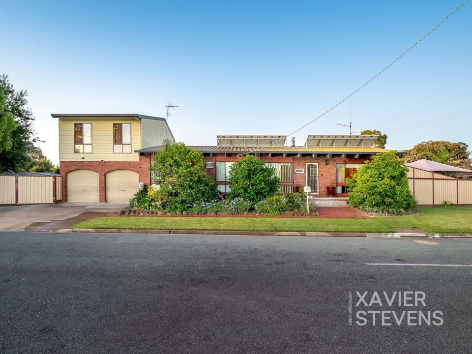 54 Batman Avenue, Shepparton, photo 1 of 10