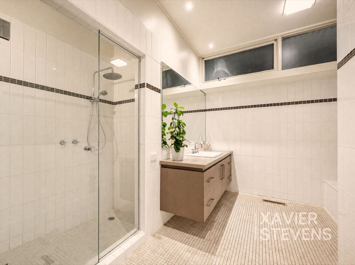 65-67 Lincoln Drive, Shepparton, photo 8 of 12